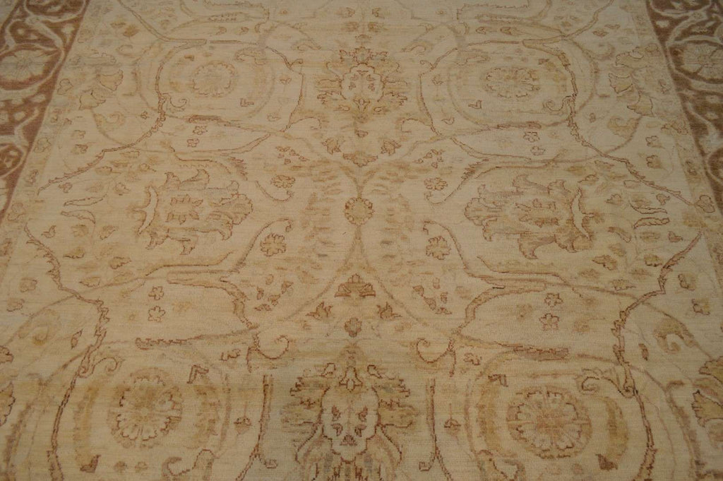 8' 0" x 9' 7" Pakistan Peshawar Rug image 6