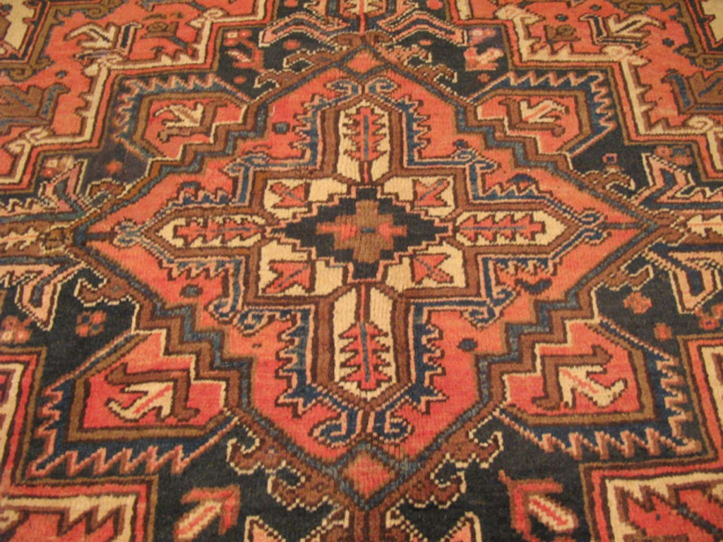8' 1" x 10' 2" Persian Heriz Rug image 4