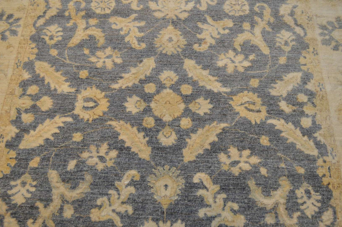 5' 9" x 8' 7" Pakistan Peshawar Rug image 2