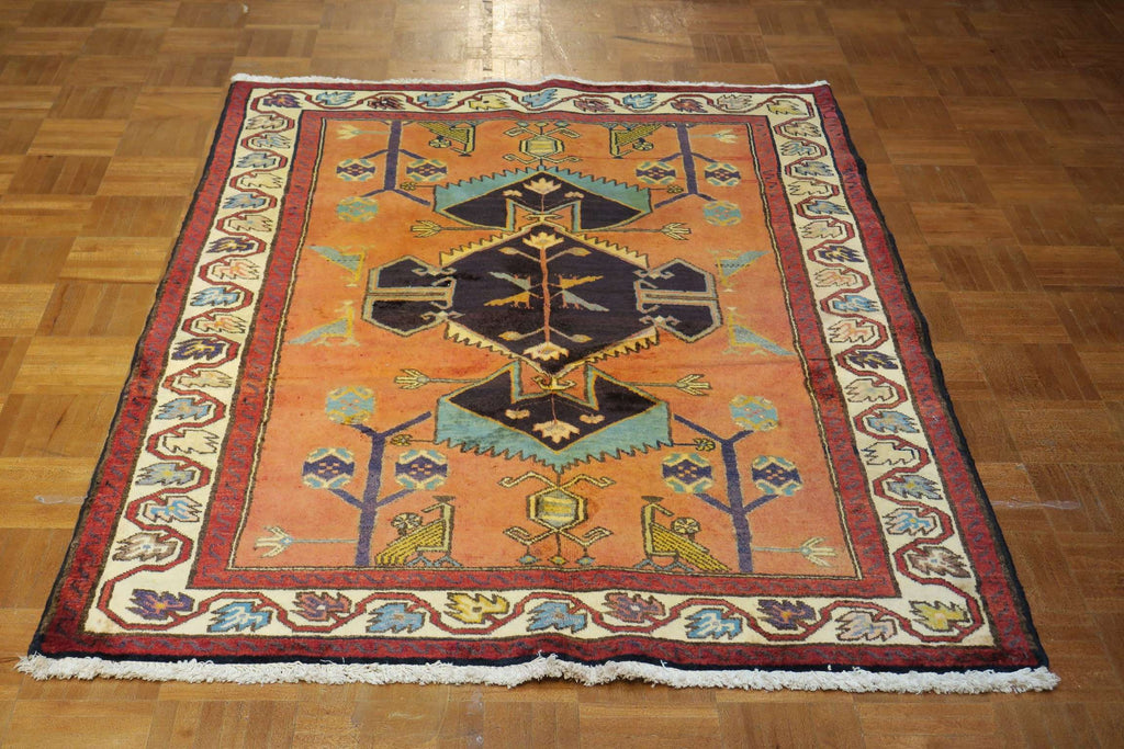3'8'' x 5'4'' Persian Hamadan Rug image 4
