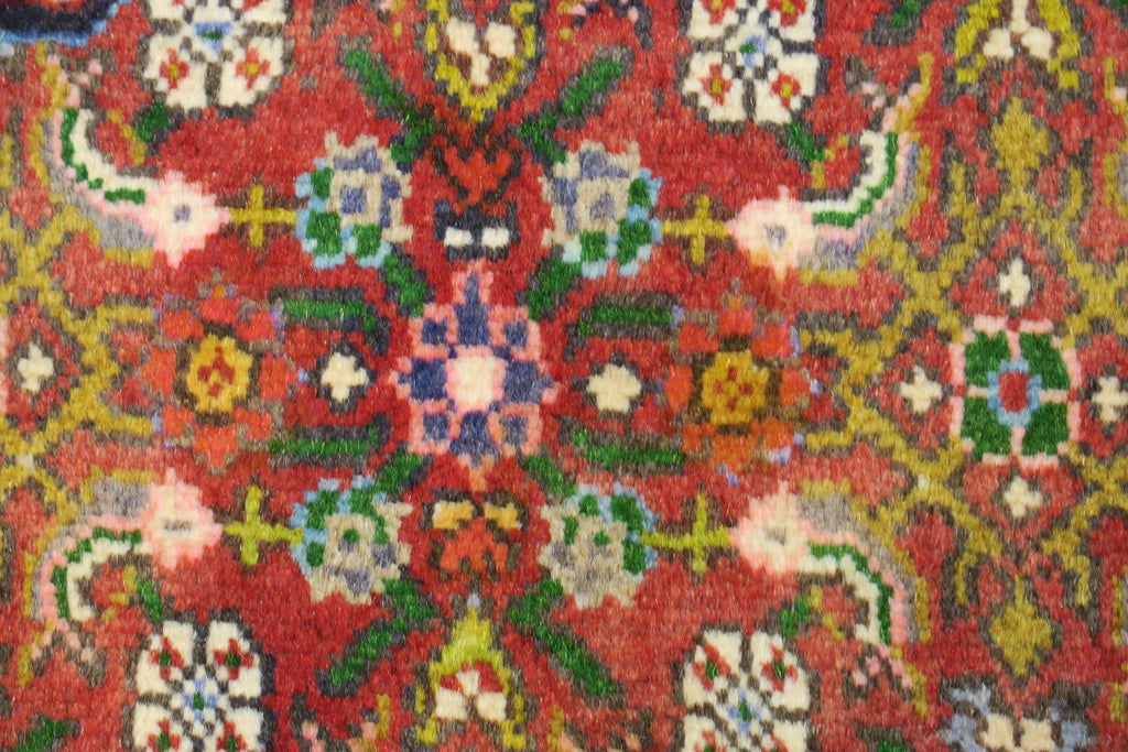 3'3'' x 5'2'' Persian Bijar Rug image 7