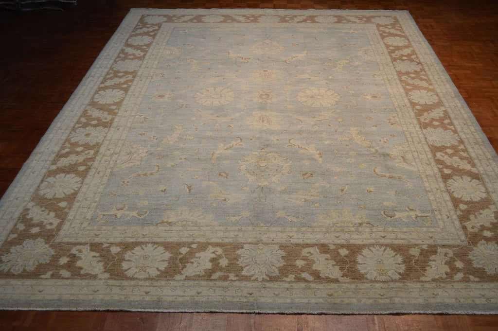 9' 10" x 13' 9" Pakistan Peshawar Rug image 1