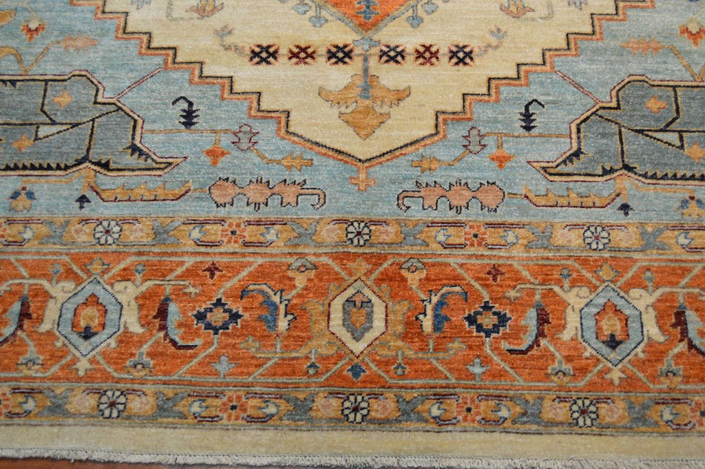 8' 2" x 9' 10" Pakistan Serapi Rug image 8