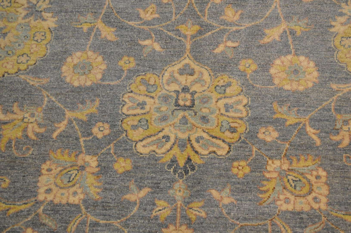 9' 1" x 12' 2" Pakistan Peshawar Rug image 7