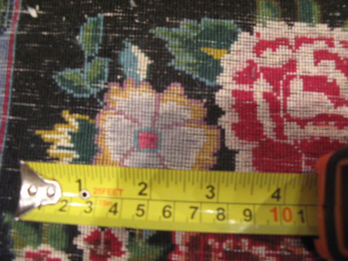 1' 0" x 1' 3" Persian Tebriz Rug image 12