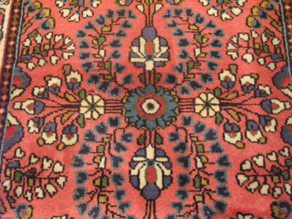 2' 2" x 4' 6" Persian Sarouk Rug image 9
