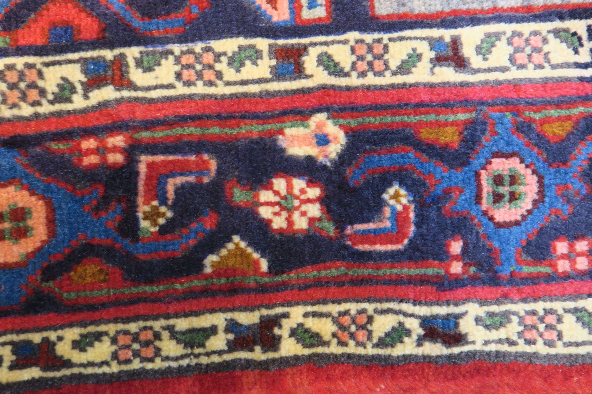 3'4'' x 5'2'' Persian Zanjan Rug - Image 4