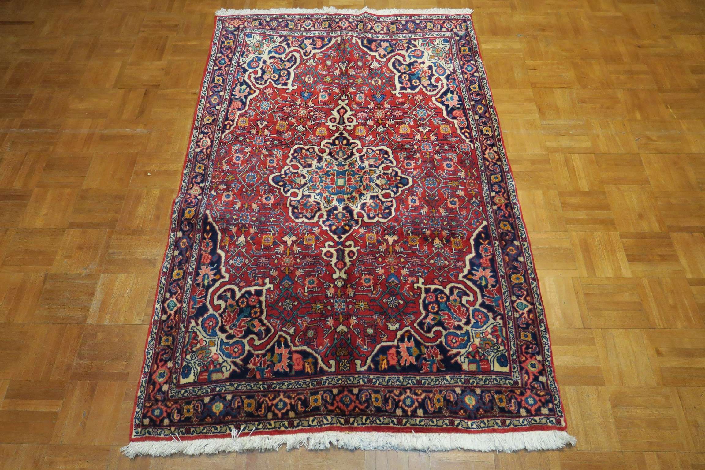 3'5'' x 5'3'' Persian Zanjan Rug - Image 10