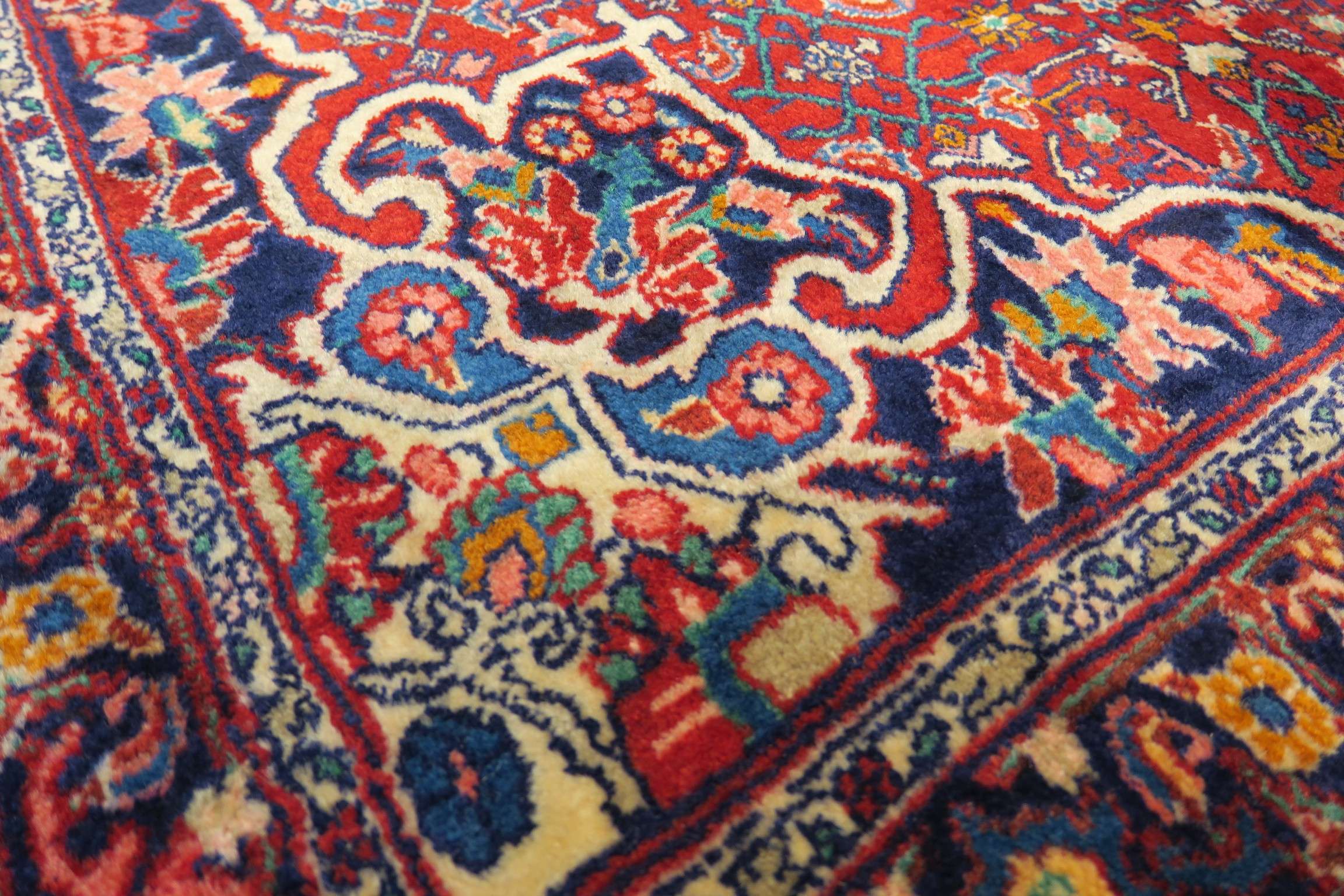 3'5'' x 5'3'' Persian Zanjan Rug - Image 2