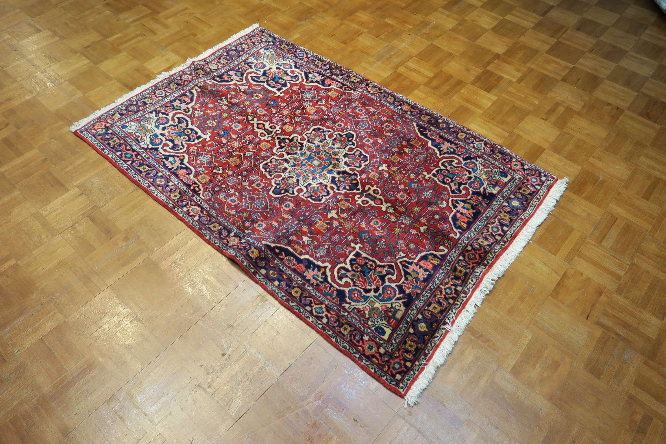 3'5'' x 5'3'' Persian Zanjan Rug - Image 8