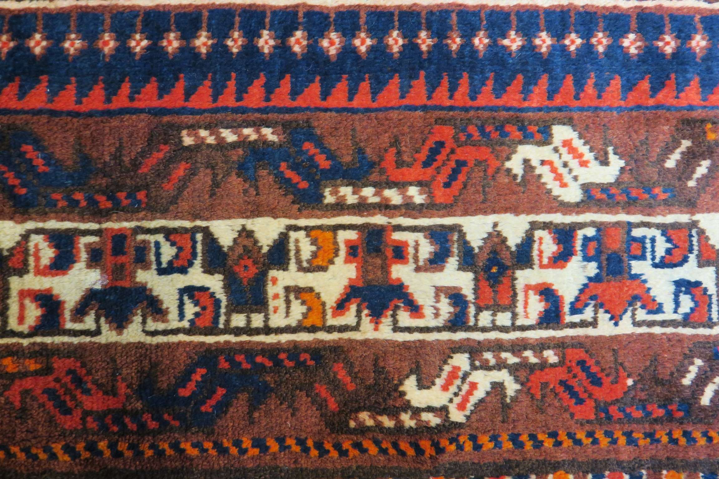 6'6'' x 9'6'' Persian Sheraz Rug - Image 6