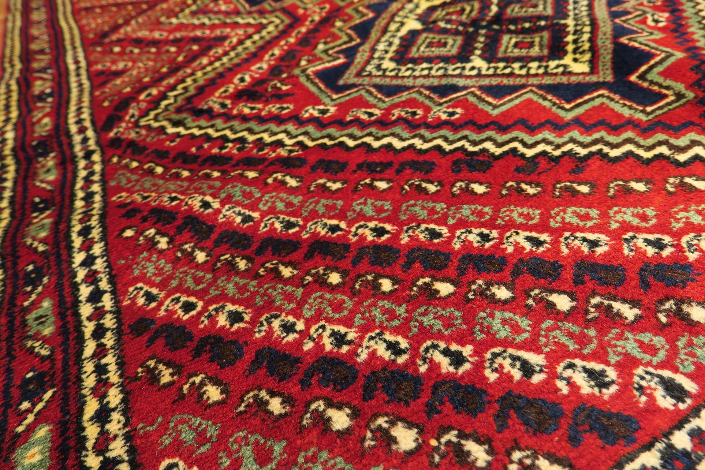 3'5'' x 5'1'' Persian Shahrbabak Rug - Image 7
