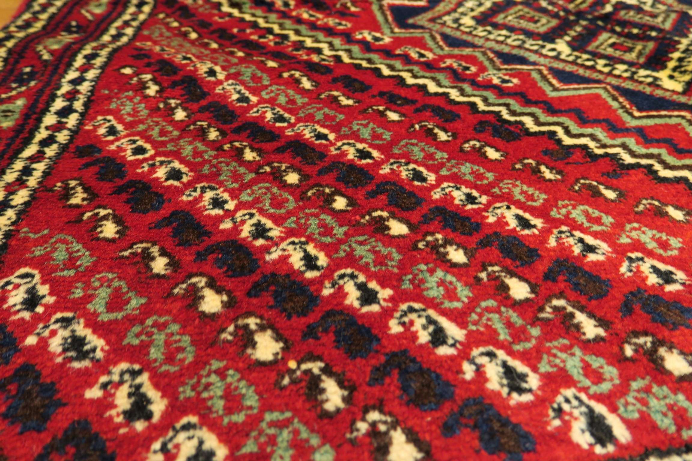 3'5'' x 5'1'' Persian Shahrbabak Rug - Image 9