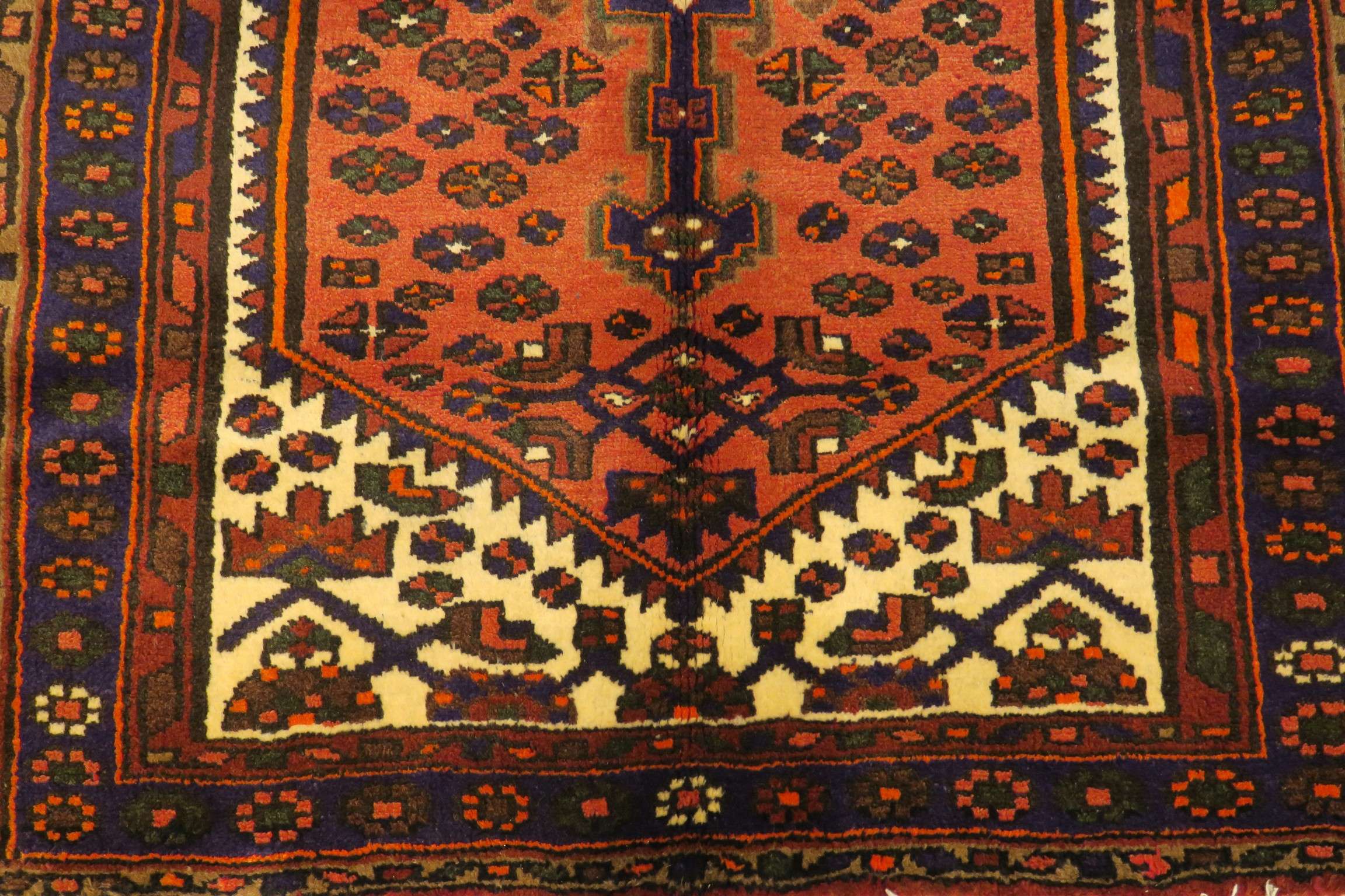 3'4'' x 4'9'' Persian Zanjan Rug - Image 8