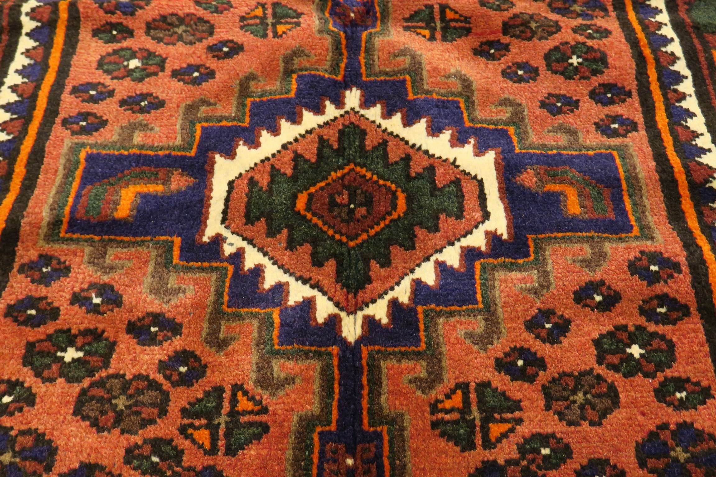 3'4'' x 4'9'' Persian Zanjan Rug - Image 5