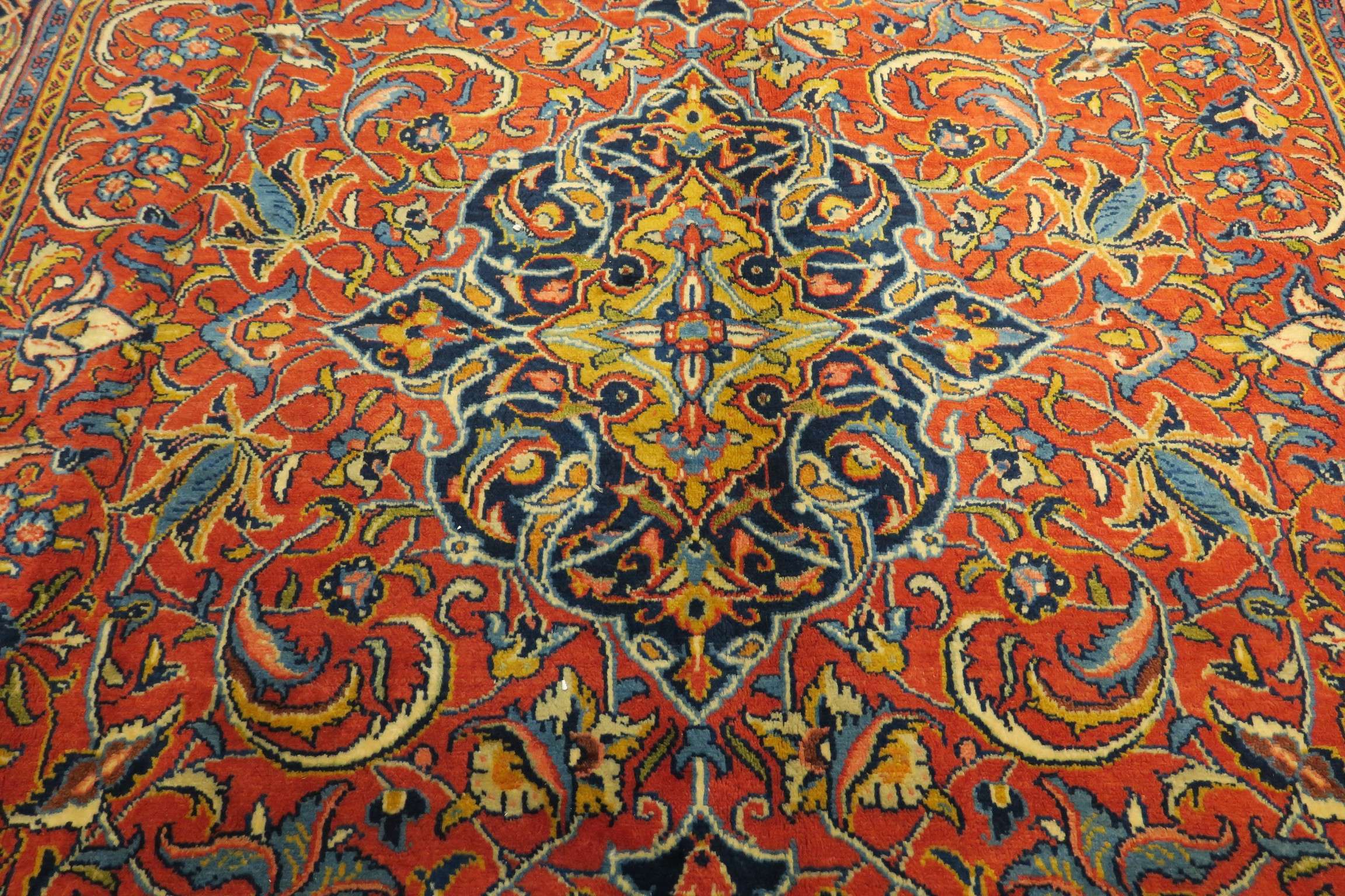 6'3'' x 10'1'' Persian Saroogh Rug - Image 3