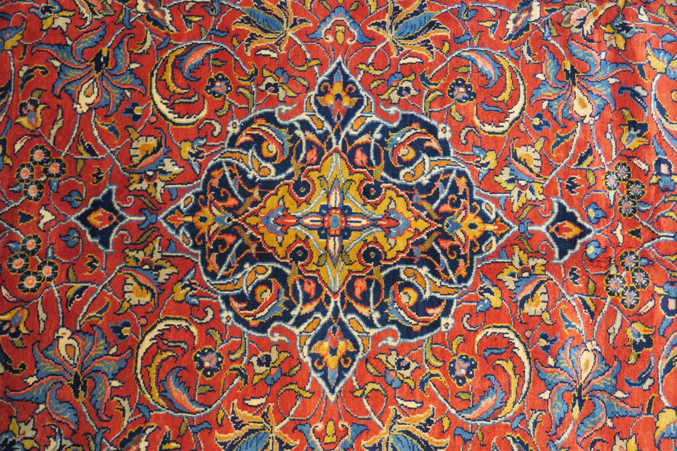6'3'' x 10'1'' Persian Saroogh Rug - Image 6