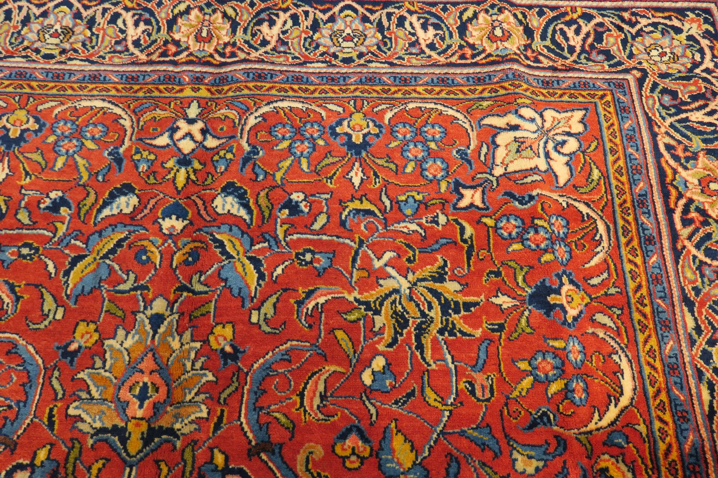 6'3'' x 10'1'' Persian Saroogh Rug - Image 2