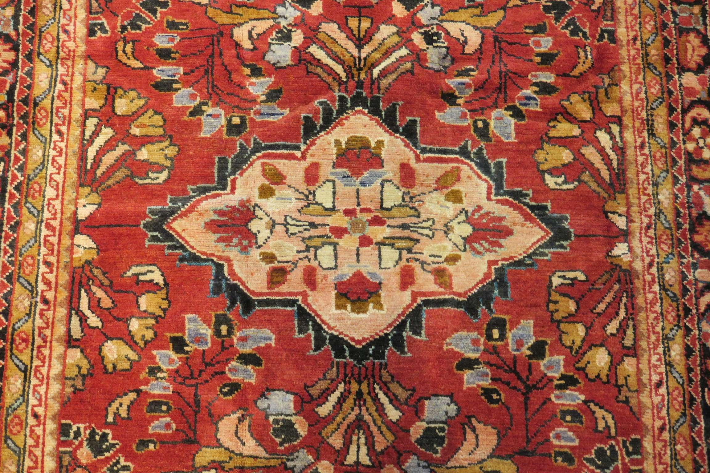3'9'' x 5'3'' Persian Hamedan Rug - Image 6