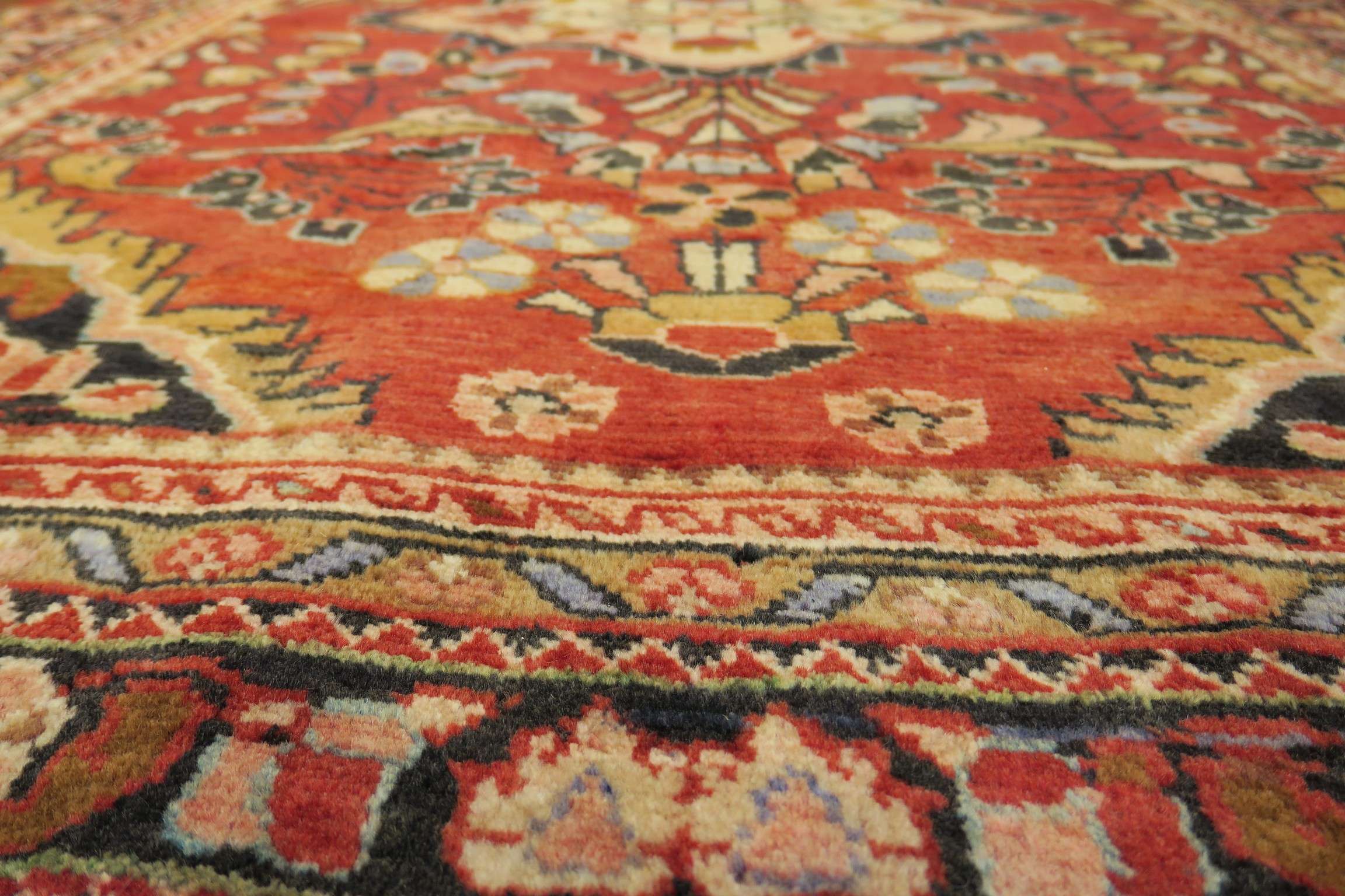 3'9'' x 5'3'' Persian Hamedan Rug - Image 5