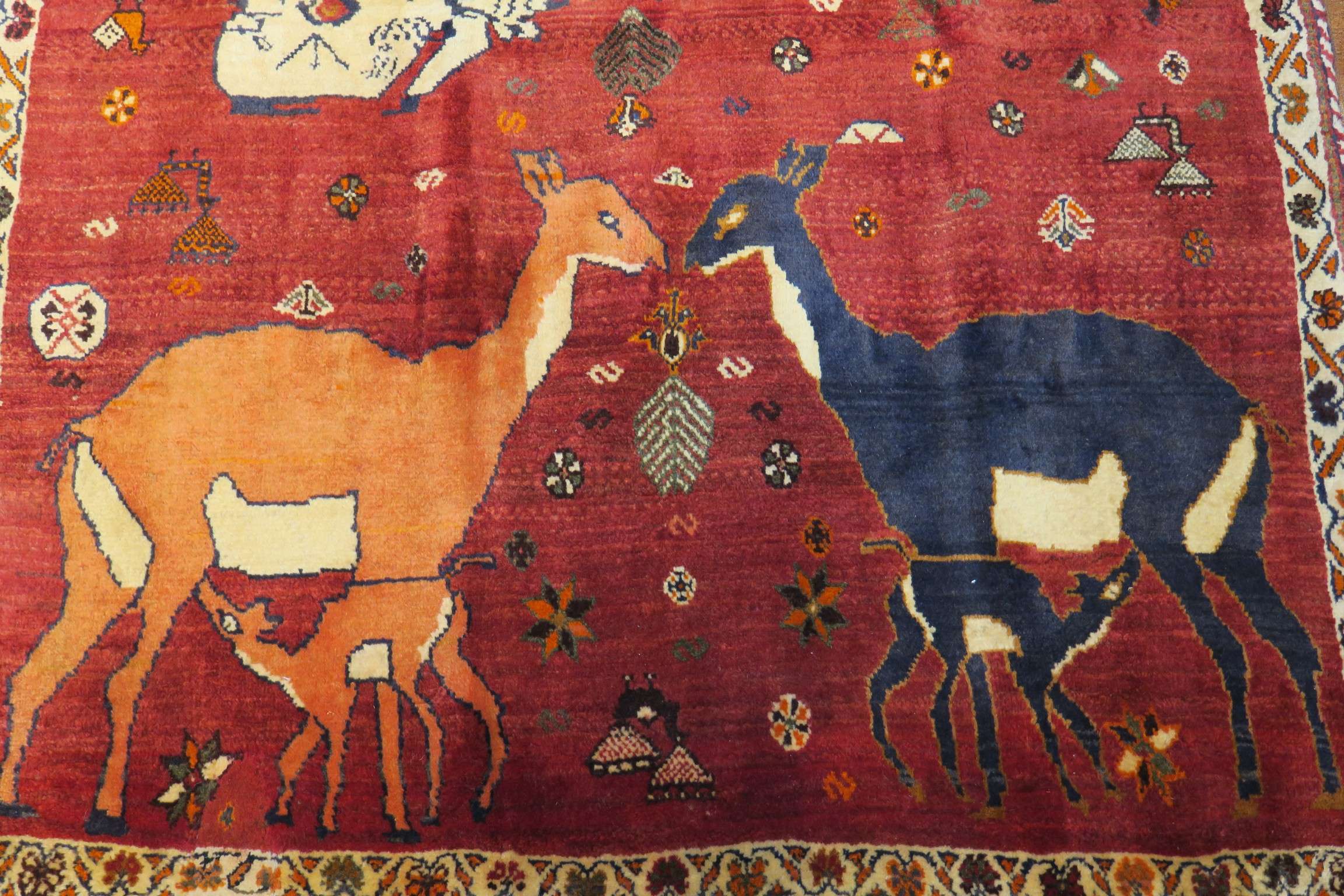 4'1'' x 6'7'' Persian Sheraz Rug - Image 9