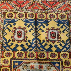 2'9'' x 5'3'' Persian Ardebil Rug