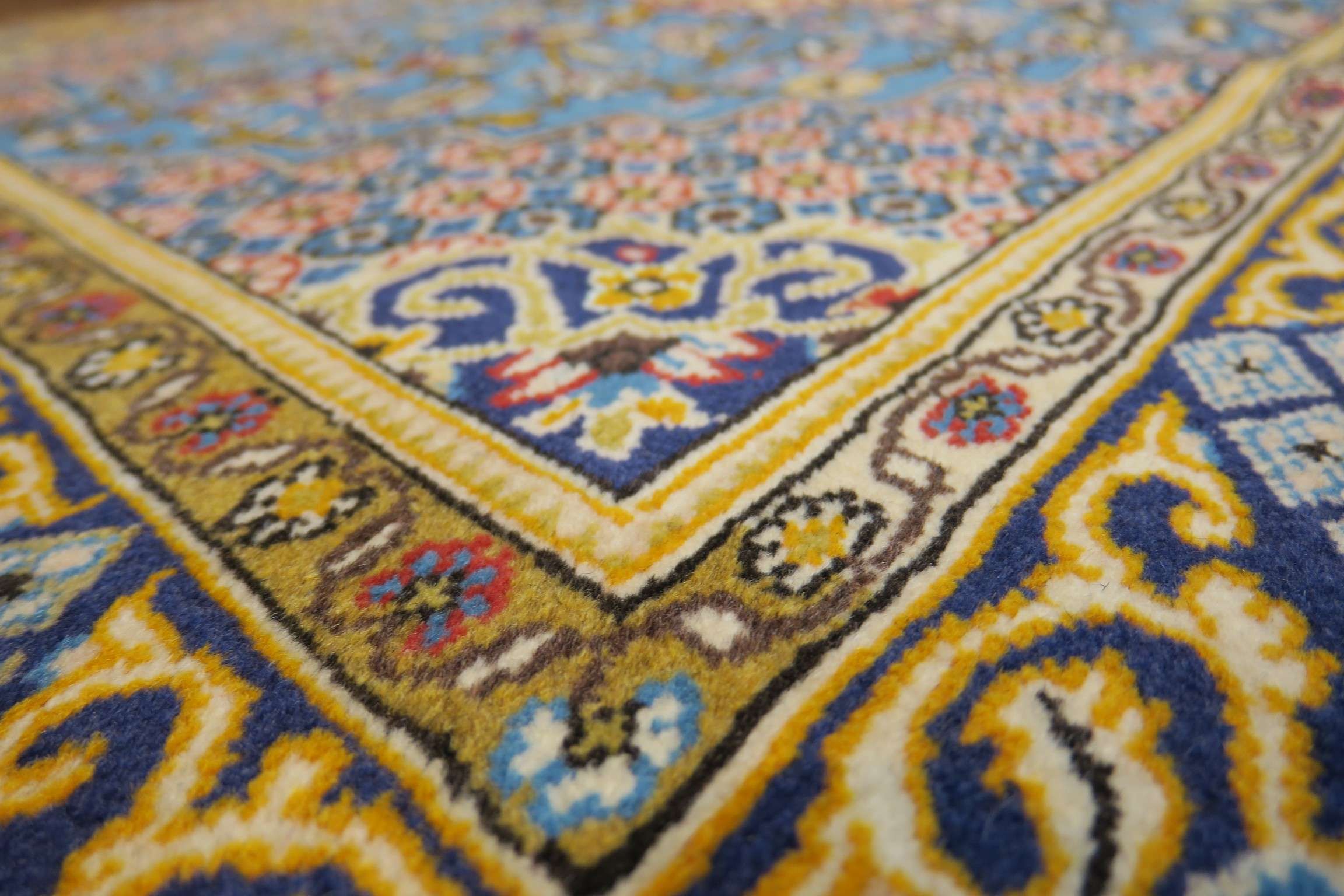 3'6'' x 5'3'' Persian Shahreza Rug - Image 7