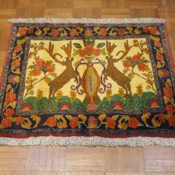 2'6'' x 2'2'' Persian Bijar Rug