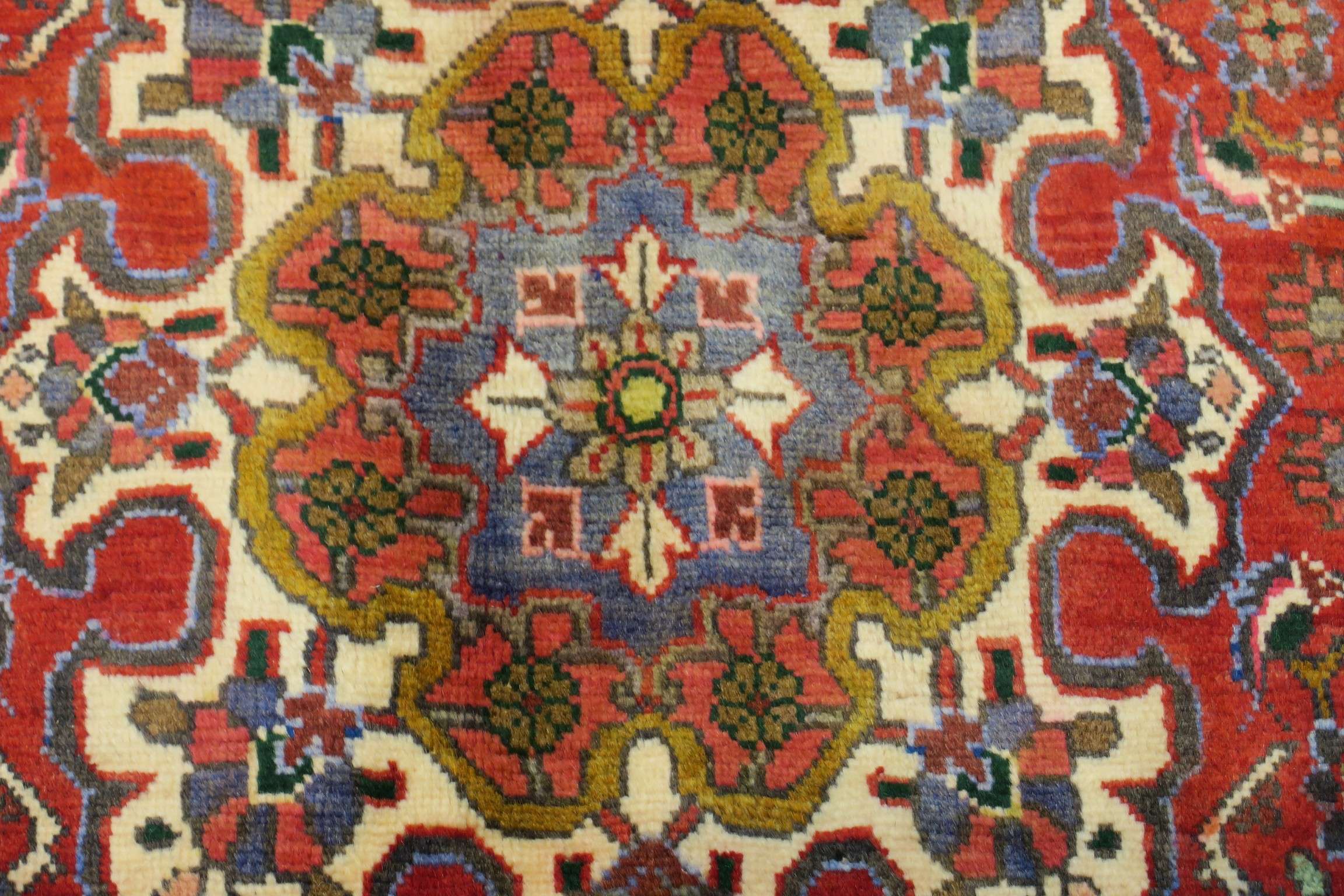 3'3'' x 4'10'' Persian Bijar Rug - Image 2
