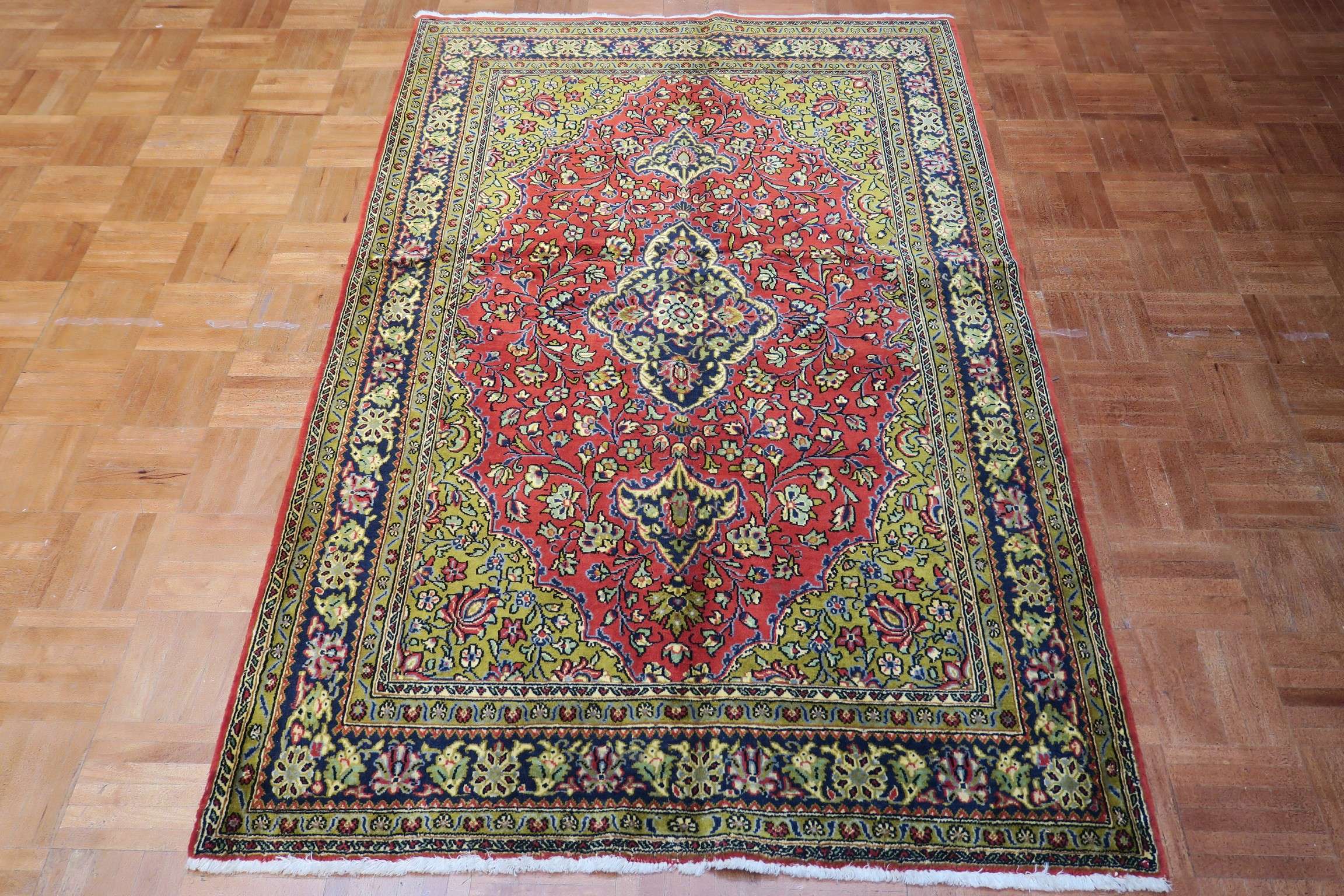 3'5'' x 5'6'' Persian Qoum Rug - Image 6