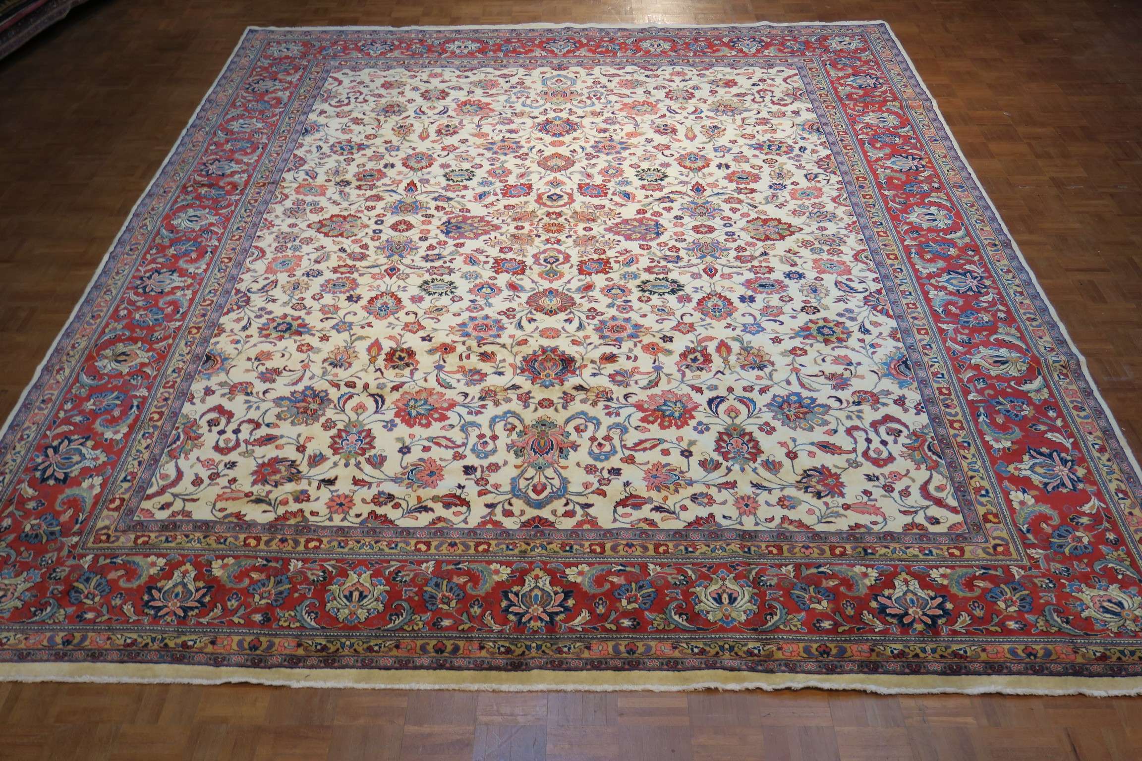 10'3'' x 13'6'' Persian Saroogh Rug - Image 5