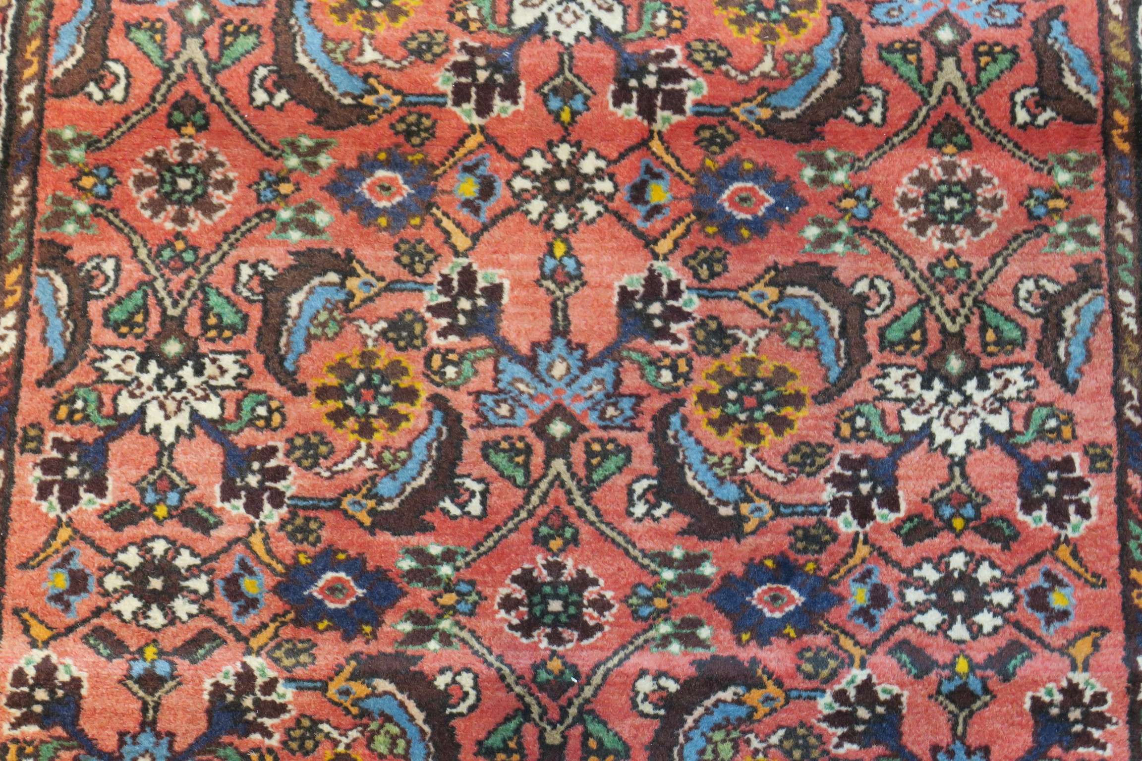 2'7'' x 3'5'' Persian Hamedan Rug - Image 4