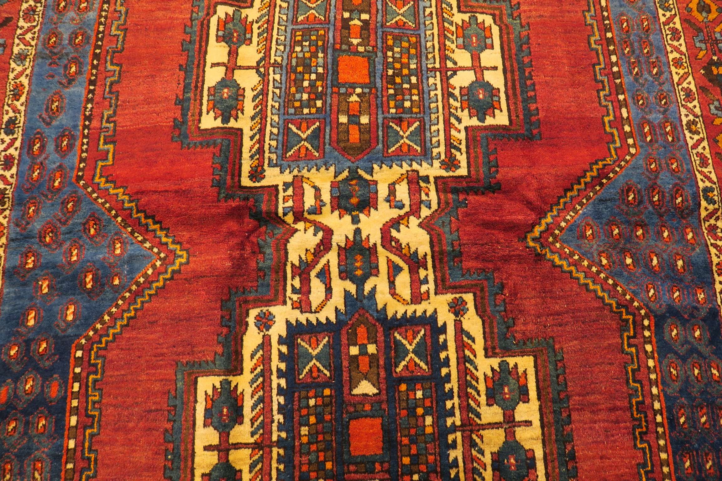 5'2'' x 6'4'' Persian Sirjan Rug - Image 2