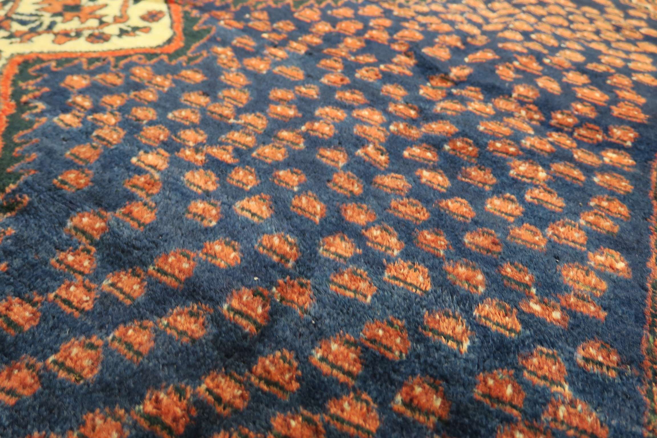4'3'' x 5'8'' Persian Sirjan Rug - Image 12