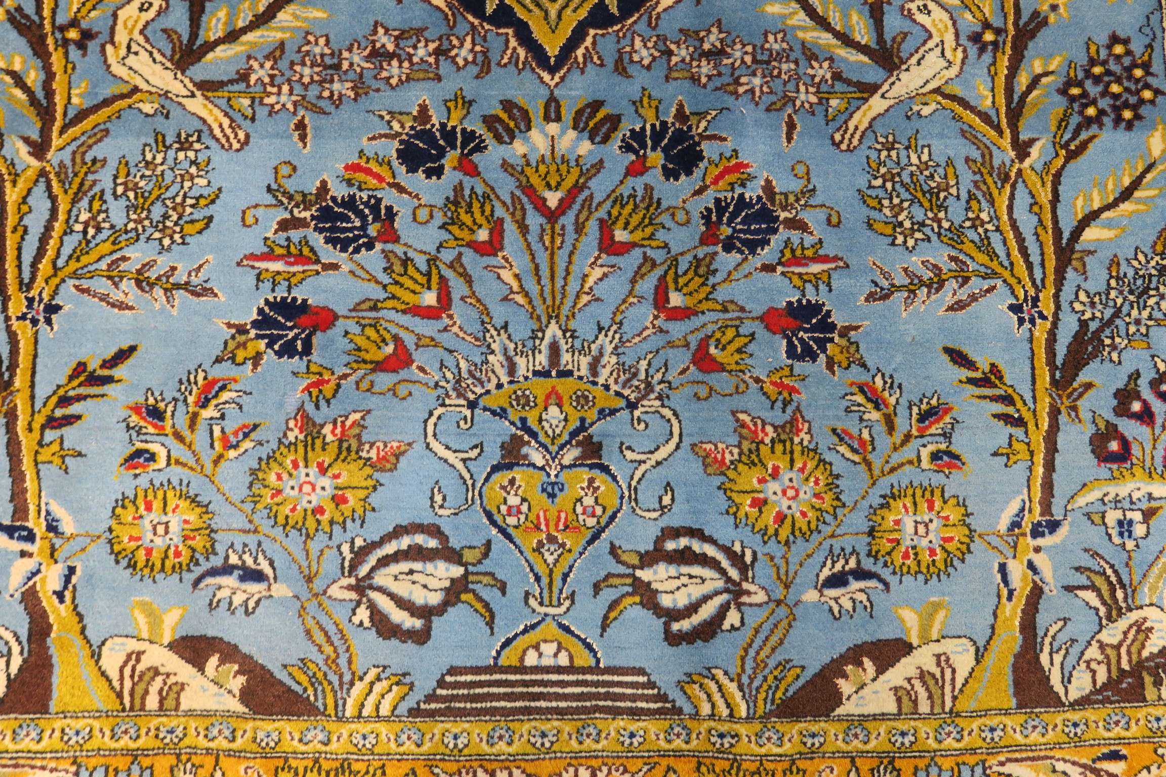 4'9'' x 6'4'' Persian Qoumsheh Rug - Image 7