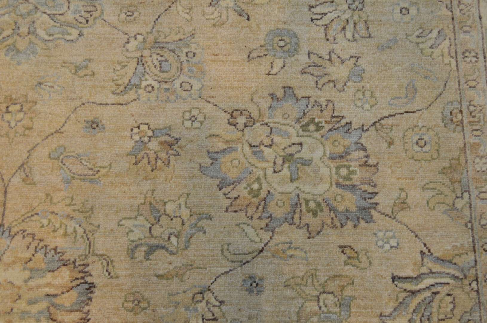 8' 1" x 9' 10" Pakistan Peshawar Rug - Image 7