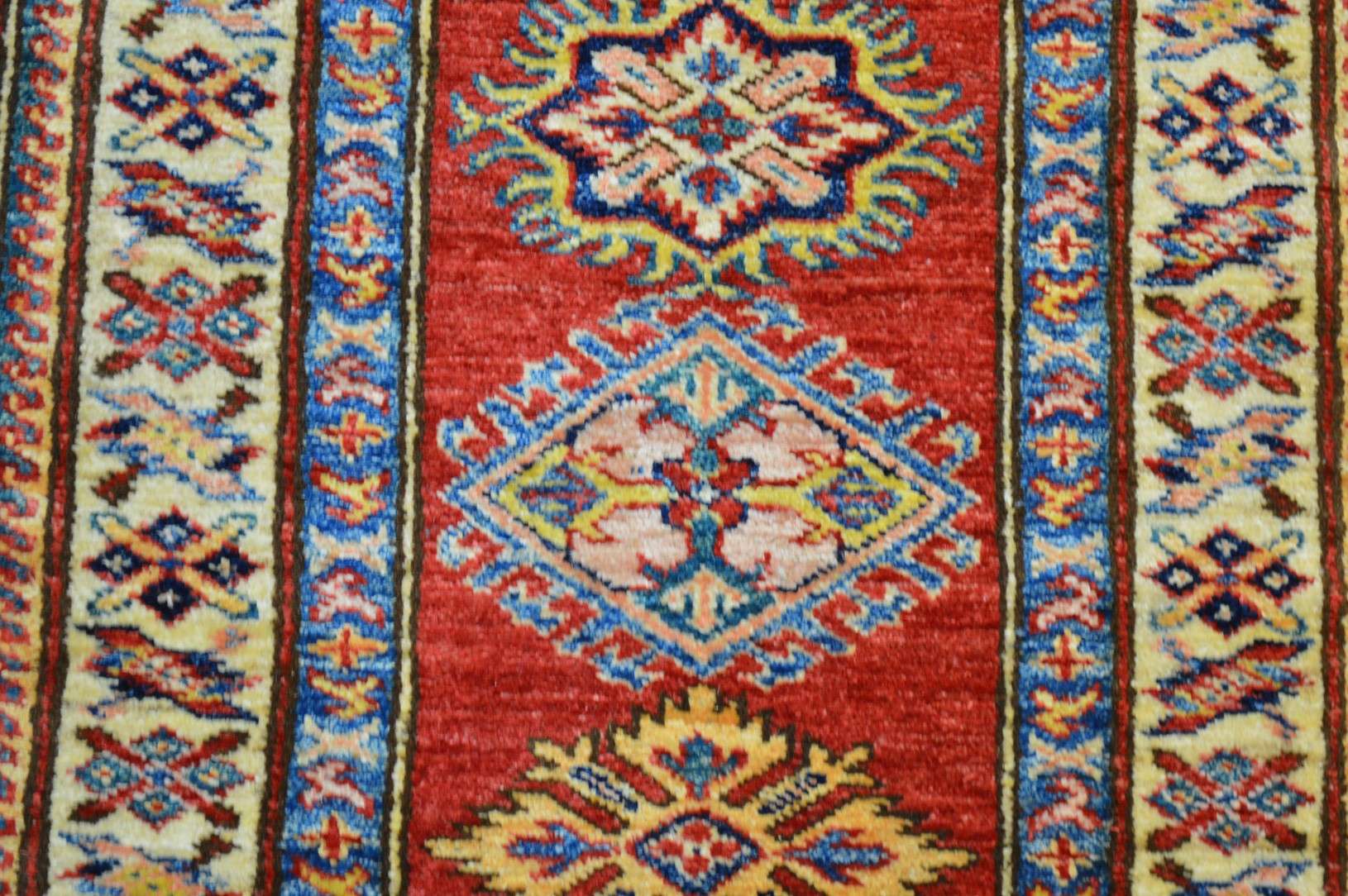 2' 0" x 5' 6" Pakistan Kazak Runner - Image 5