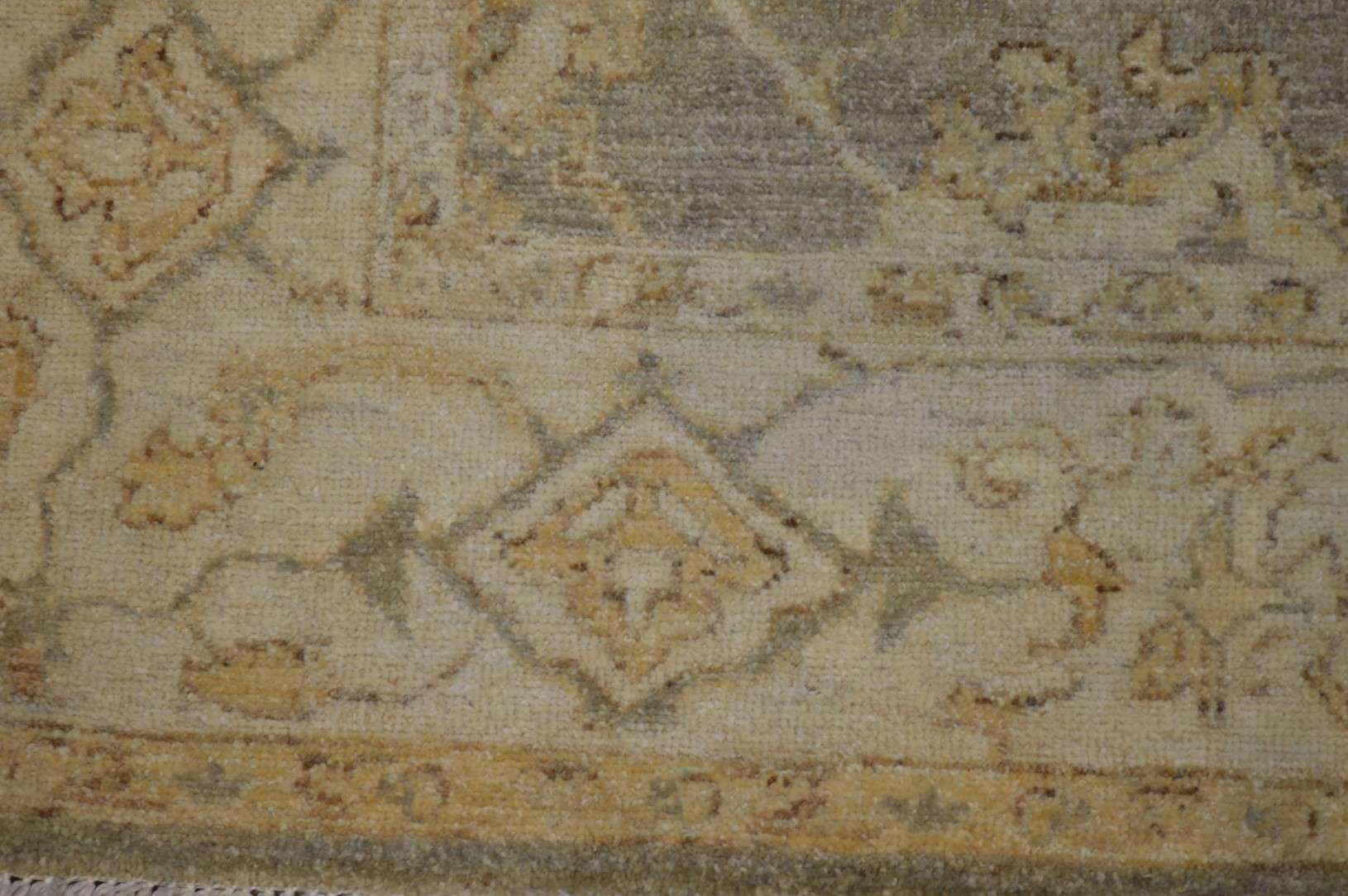 5' 0" x 6' 8" Pakistan Peshawar Rug - Image 3