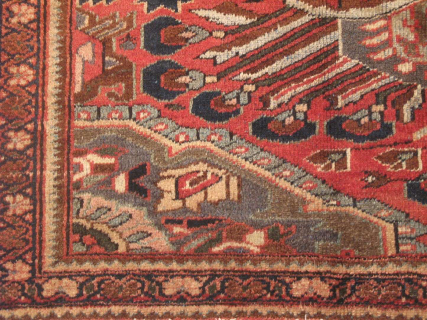 4' 4" x 6' 5" Persian Lilian Rug - Image 9