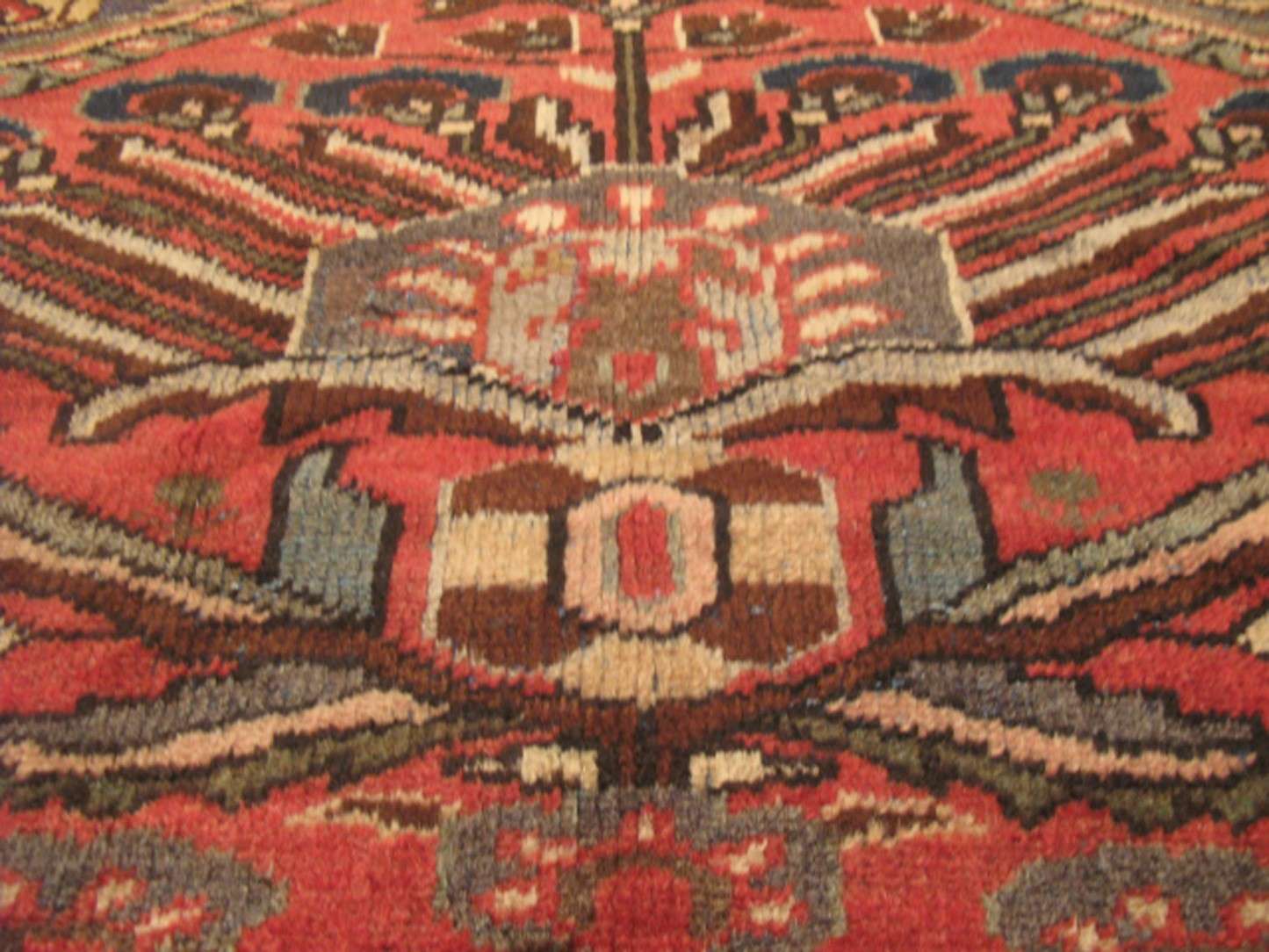 4' 4" x 6' 5" Persian Lilian Rug - Image 7