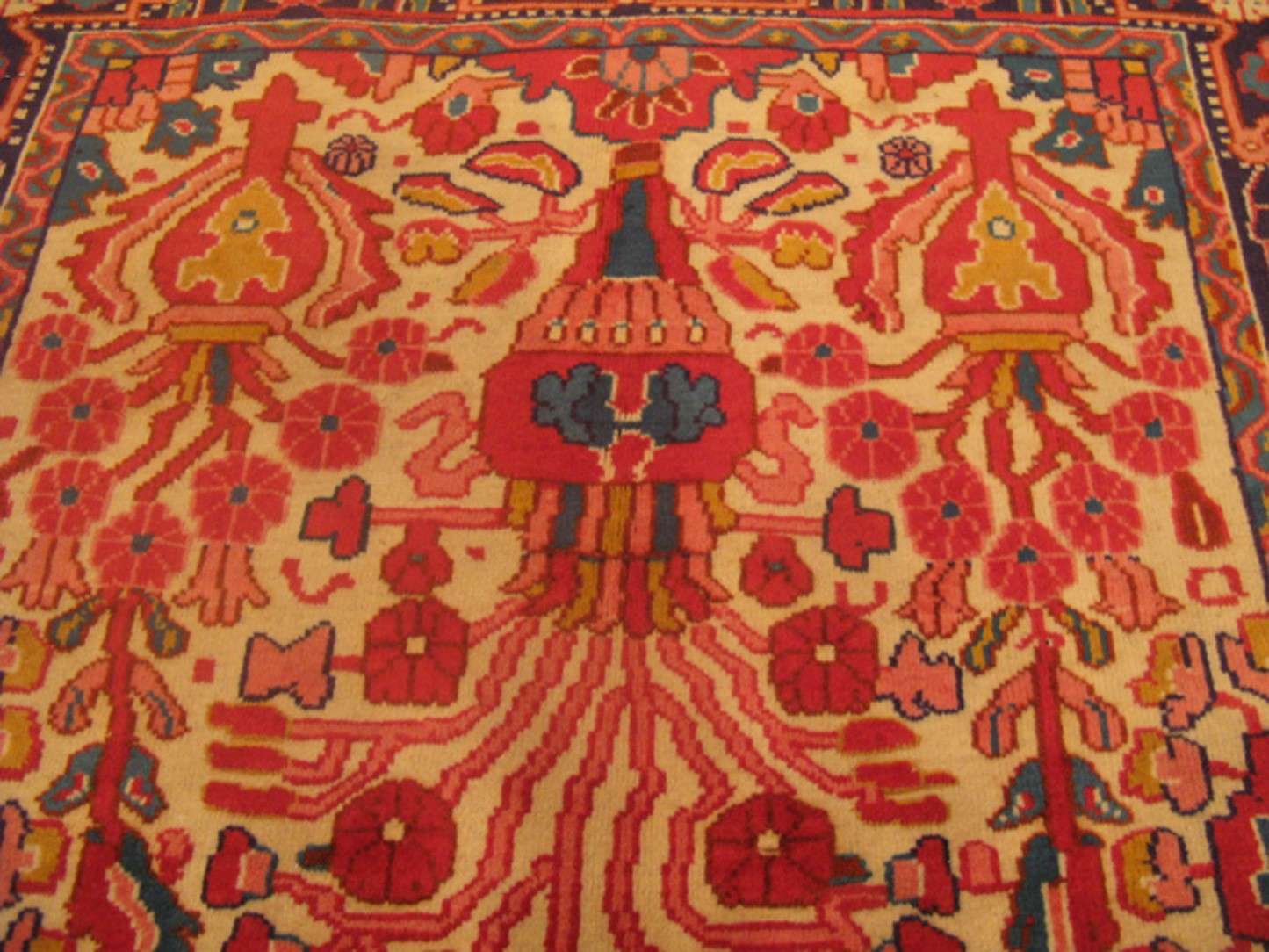 2' 4" x 3' 3" Persian Farahan Rug - Image 4