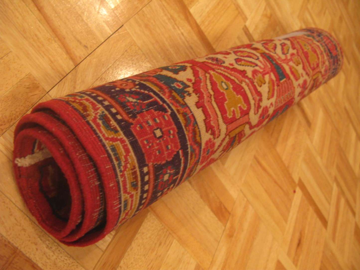 2' 4" x 3' 3" Persian Farahan Rug - Image 12