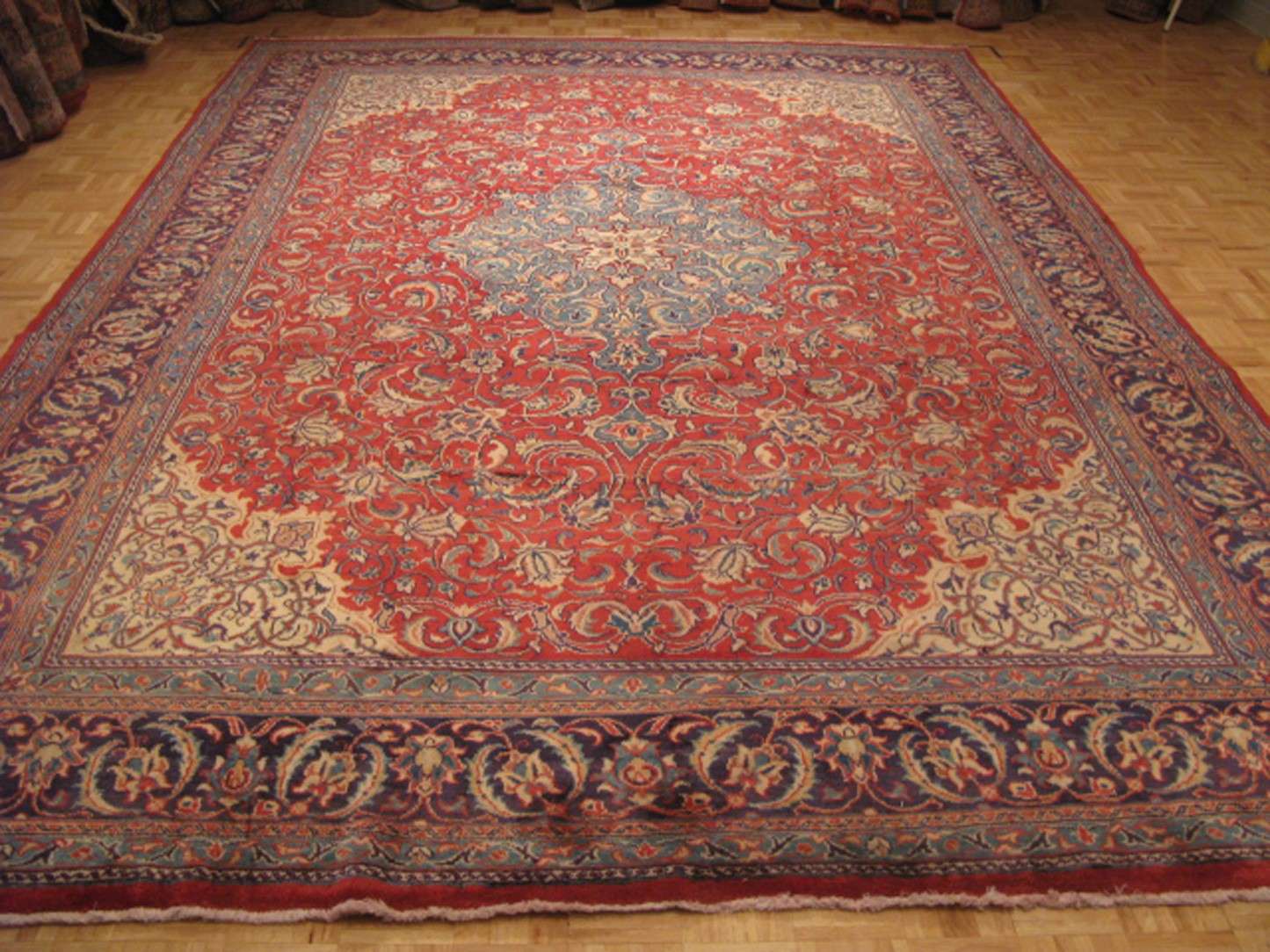 9' 8" x 13' 1" Persian Sarouk Rug - Image 2
