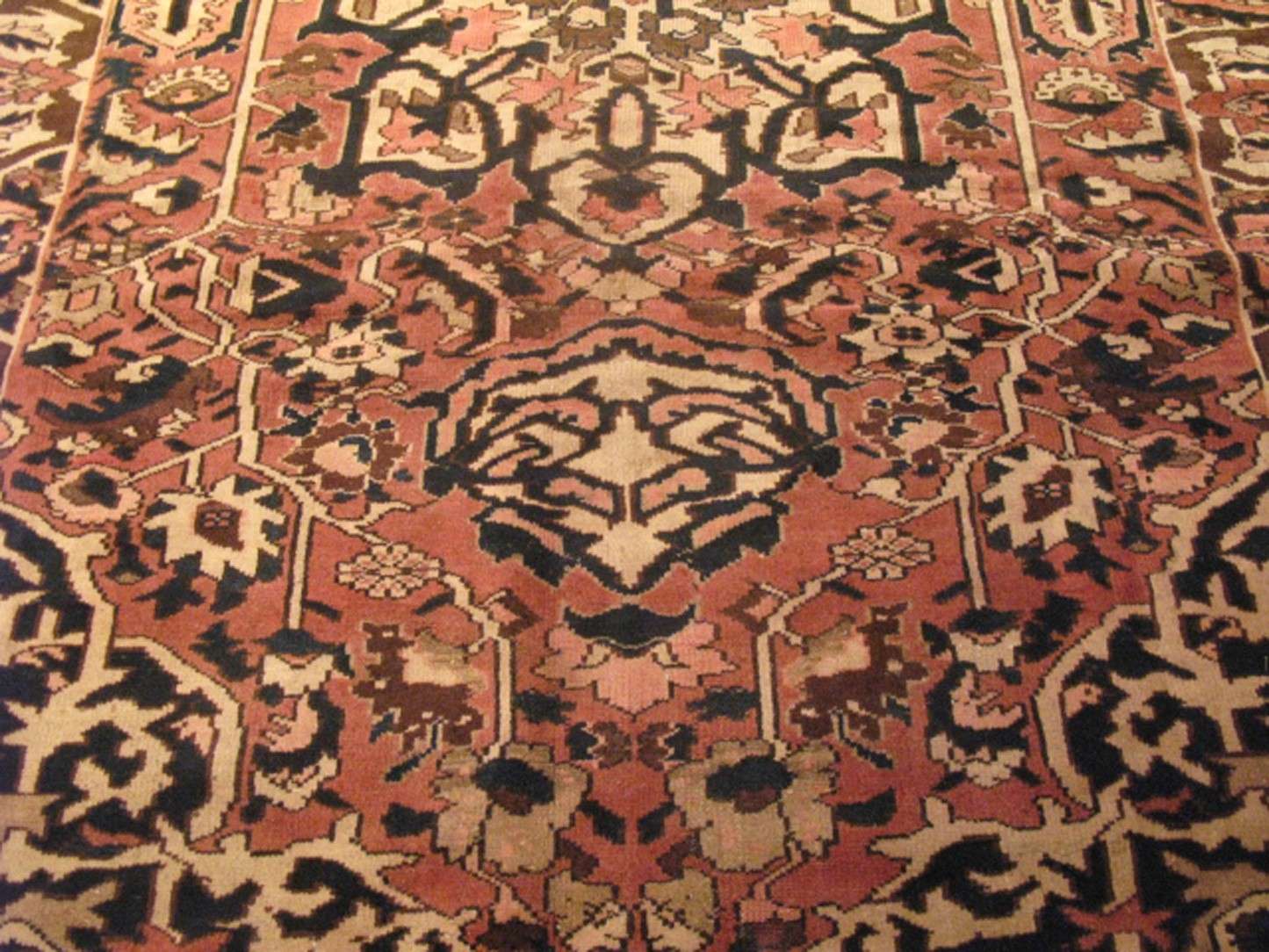 6' 3" x 10' 0" Persian Bakhtiari Rug - Image 3