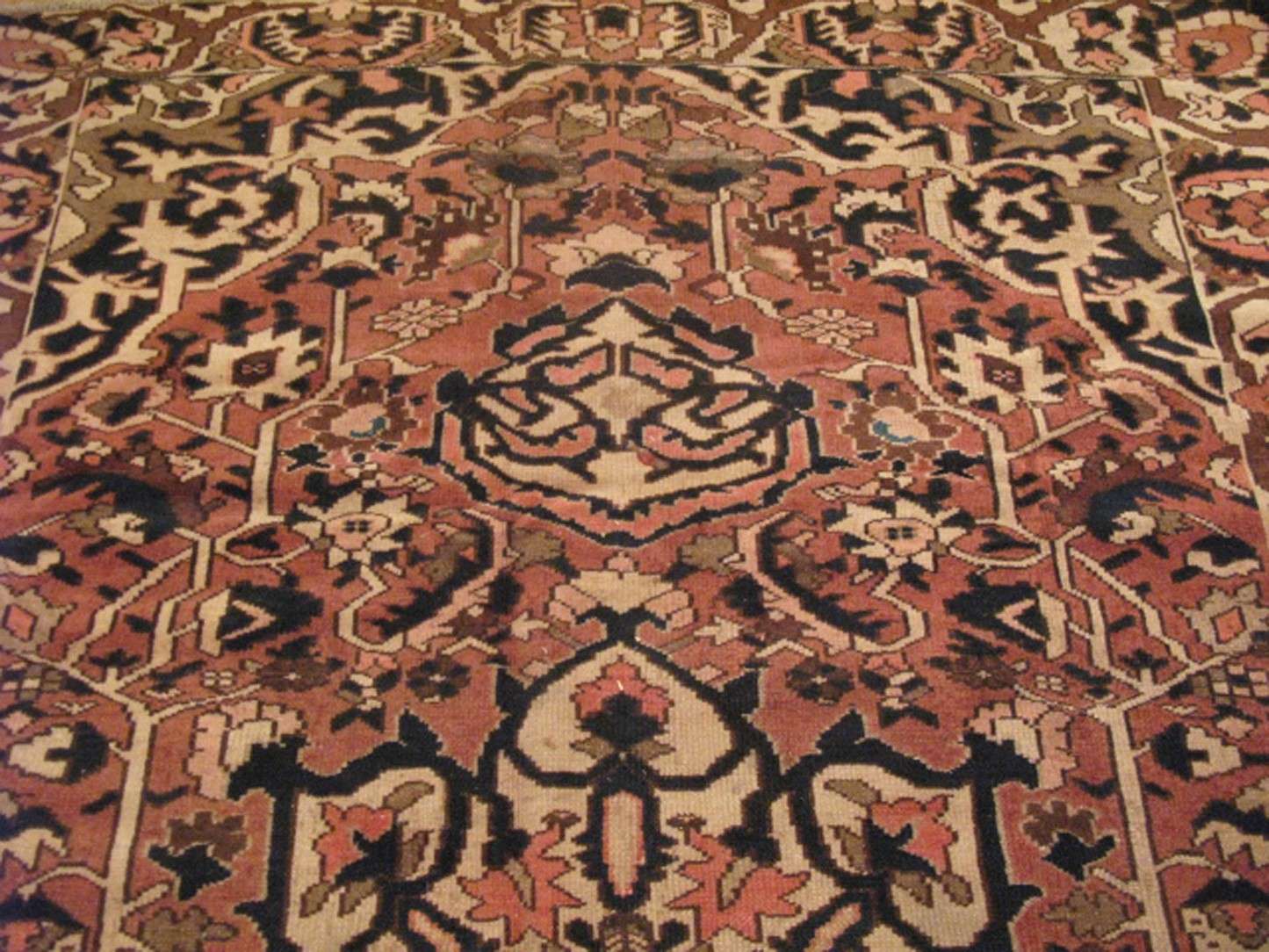6' 3" x 10' 0" Persian Bakhtiari Rug - Image 8