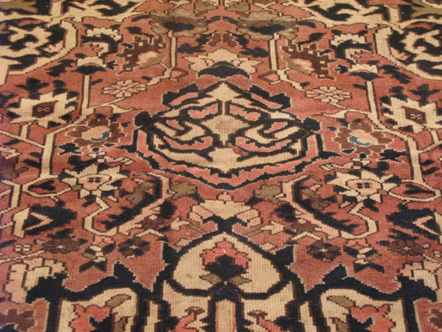 6' 3" x 10' 0" Persian Bakhtiari Rug - Image 10