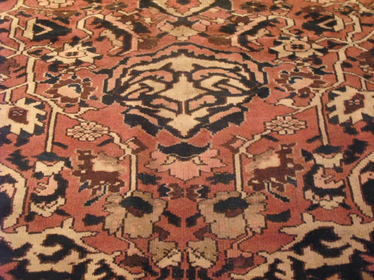 6' 3" x 10' 0" Persian Bakhtiari Rug - Image 6