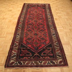 Alternative view of 3' 5" x 9' 2" Persian Houseinabad Runner