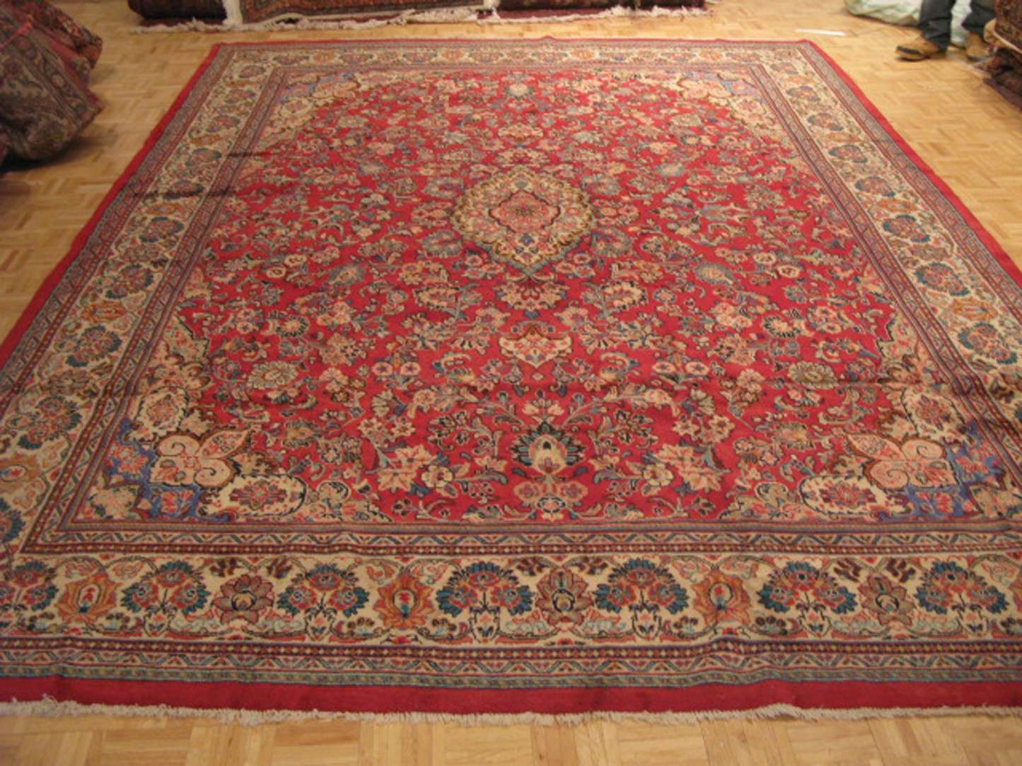 10' 6" x 14' 4" Persian Sarouk Rug - Image 2