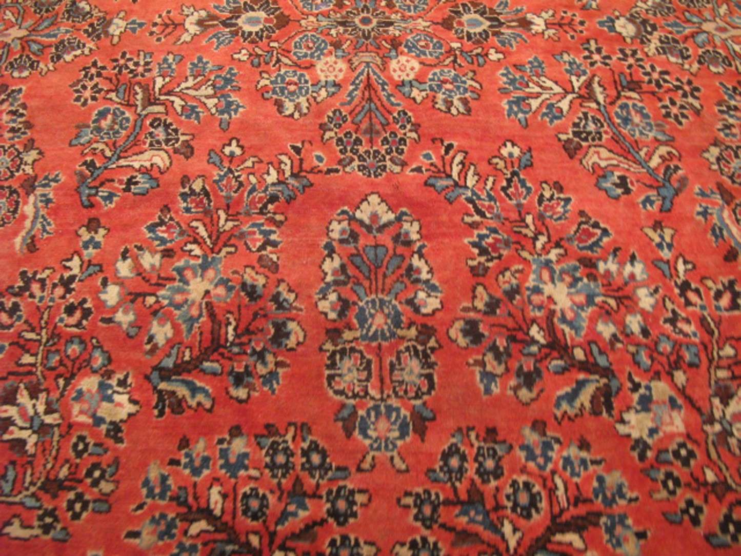 8' 9" x 12' 7" Persian Sarouk Rug - Image 8